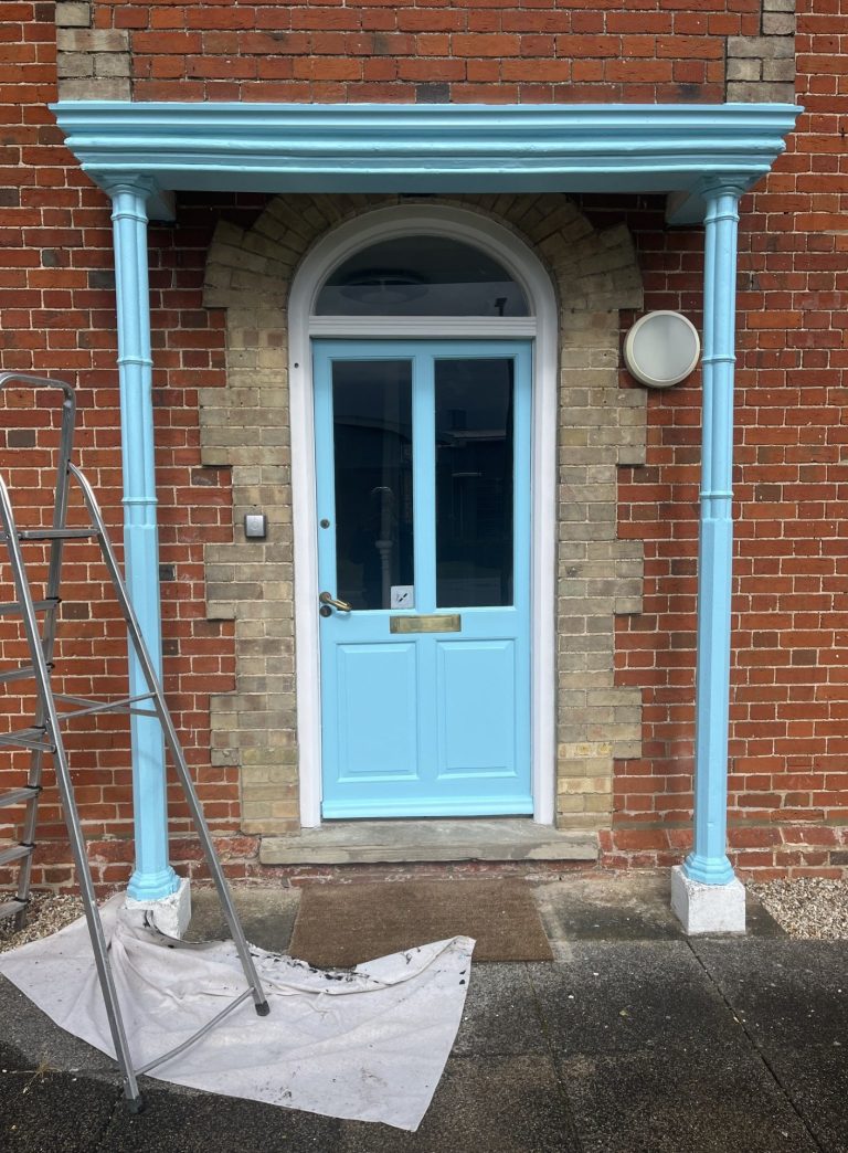 Entrance door painting repairs